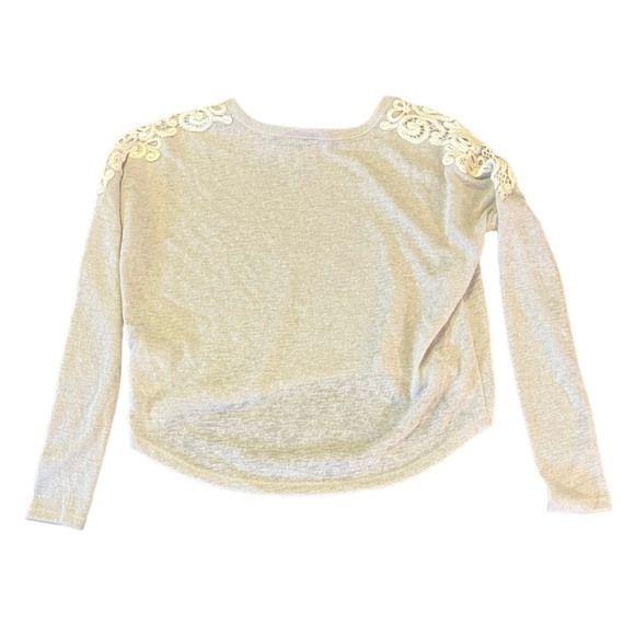 Abercrombie & Fitch Lace Long Sleeve Crop Top | Women's XS - Picture 4 of 7